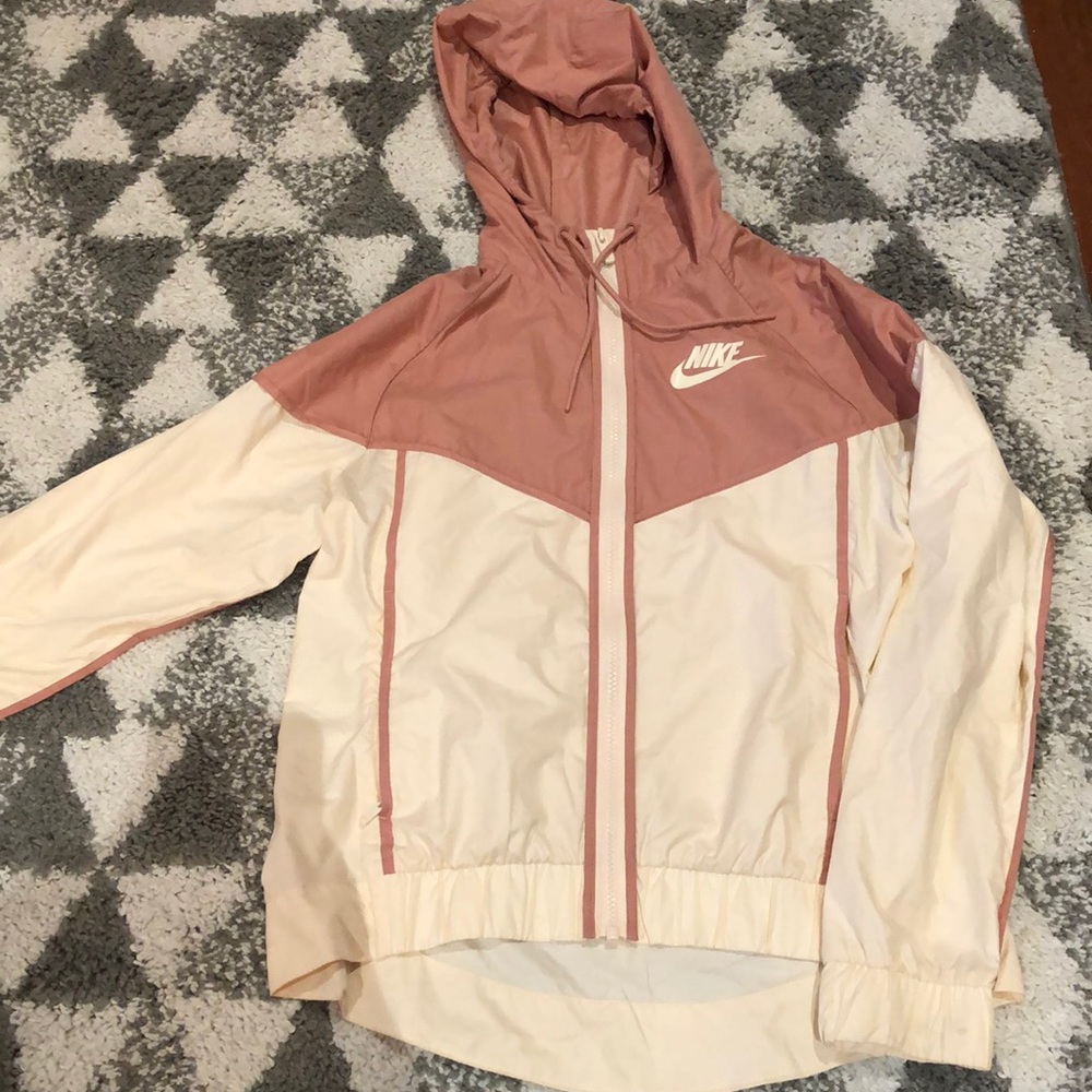 Nike windbreaker
